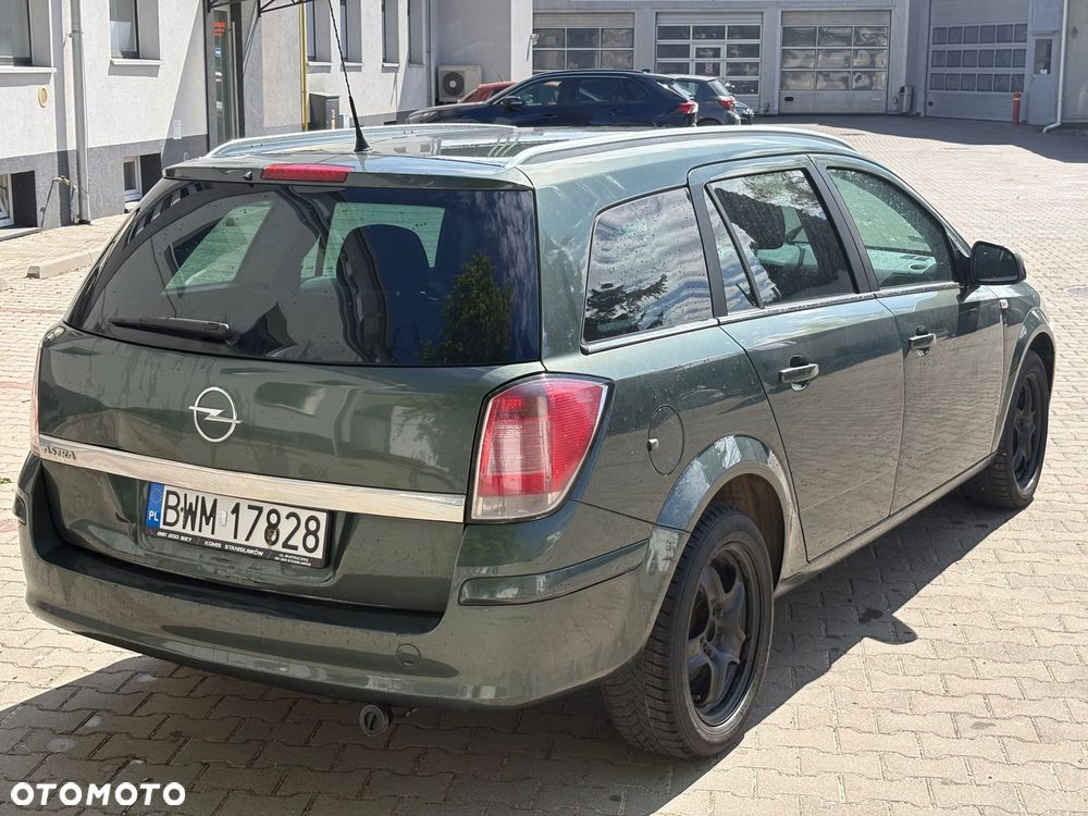 Opel Astra 1.4 Turbo - 4