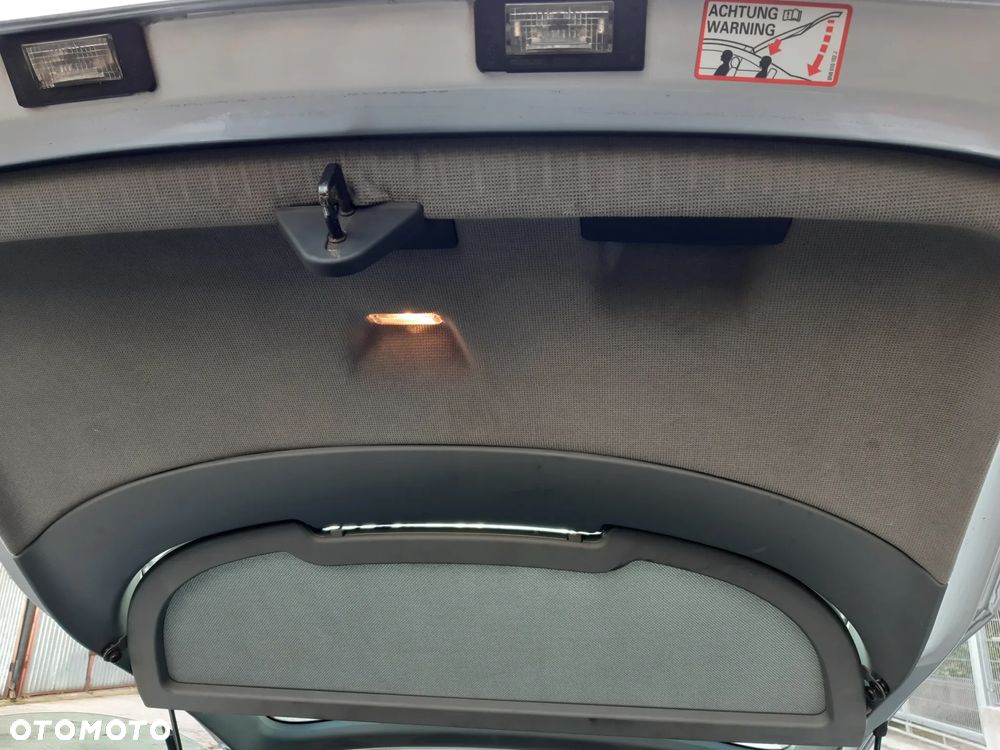 Audi TT Coupé 1.8T - 25