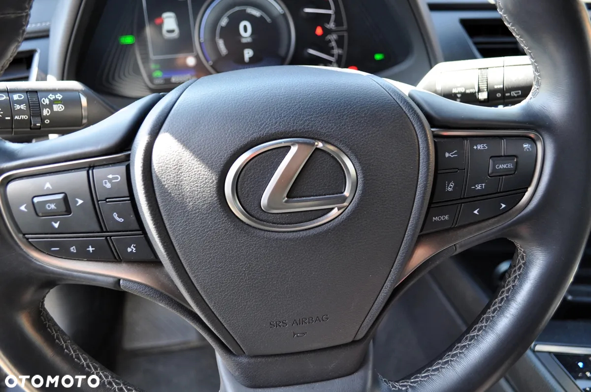 Lexus UX 250h GPF F Impression 2WD - 27