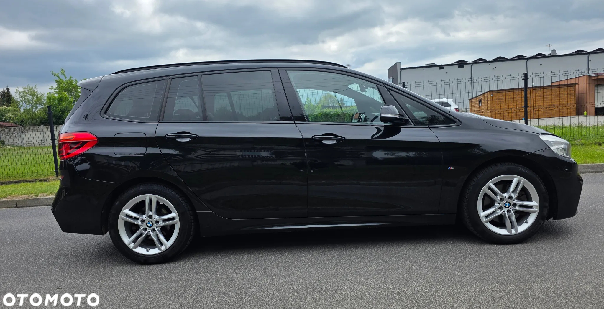 BMW Seria 2 218d M Sport - 4