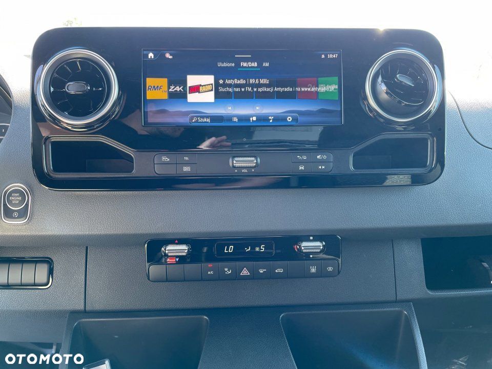 Mercedes-Benz Sprinter - 8