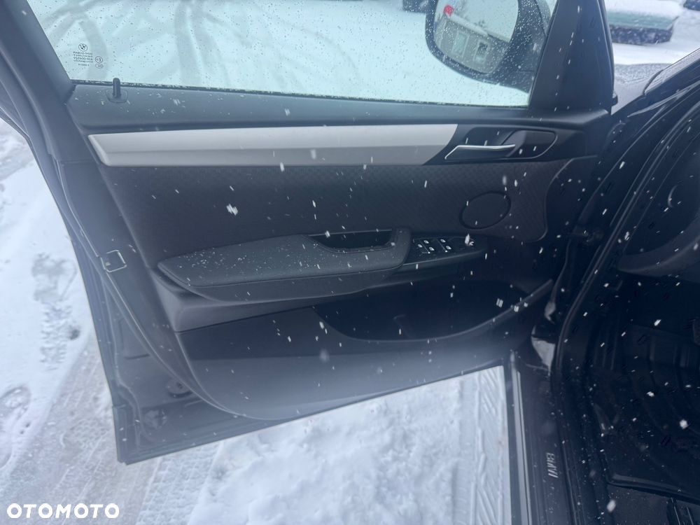 BMW X3 xDrive20d - 16