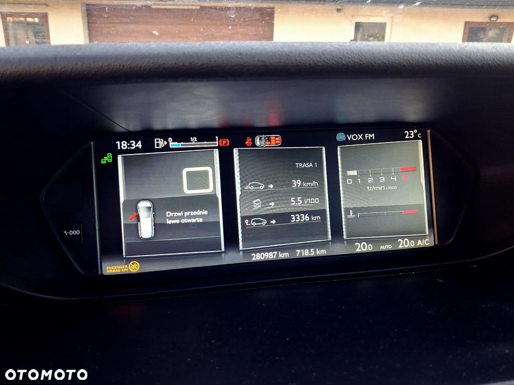 Citroën C4 Grand Picasso BlueHDi 150 Exclusive - 27