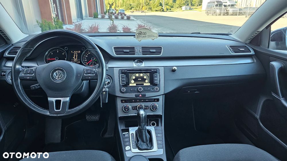 Volkswagen Passat 2.0 TDI Comfortline DSG - 7