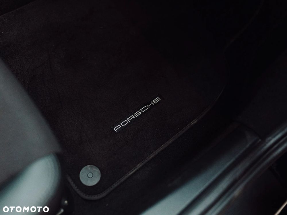 Porsche 718 Cayman GPF PDK - 35