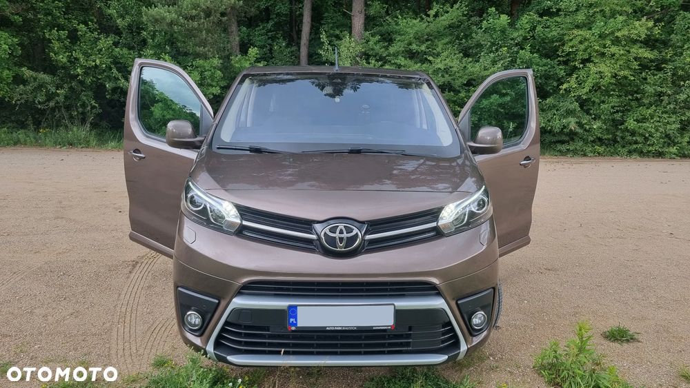 Toyota ProAce Kombi D-4D Long 2,8t - 4