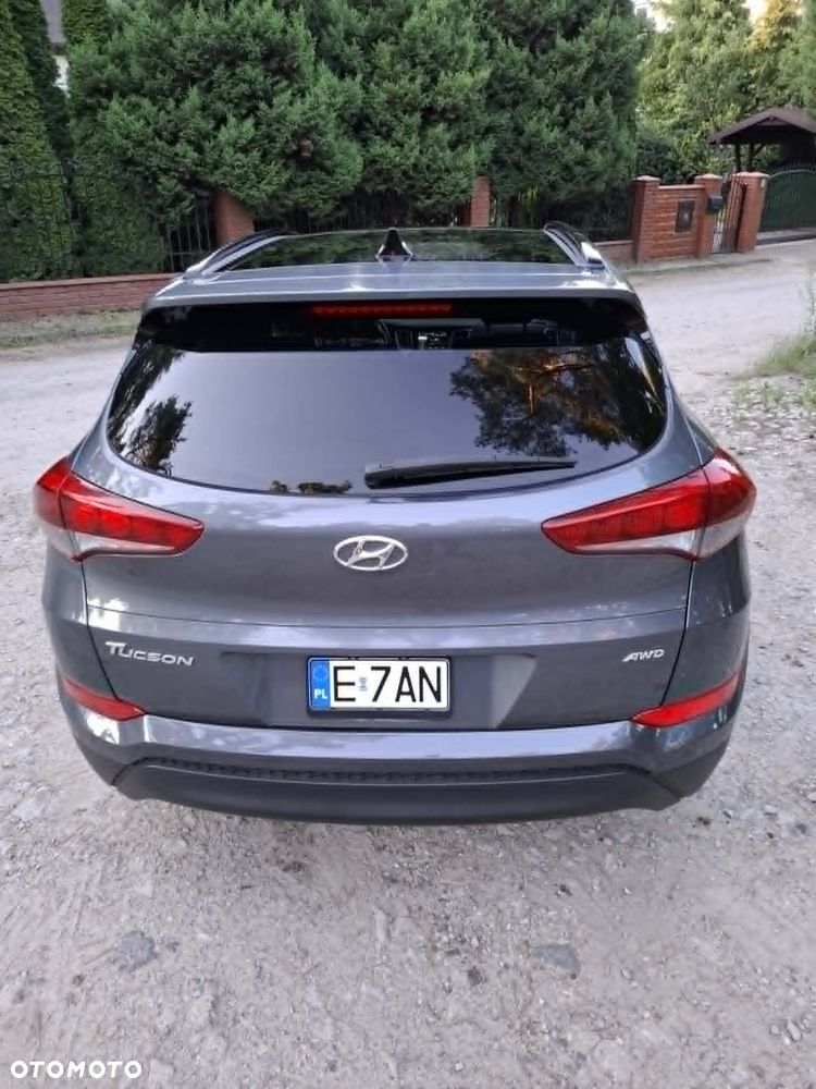 Hyundai Tucson - 30