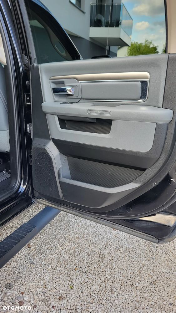 Dodge RAM 1500 4.7 4x4 - 14