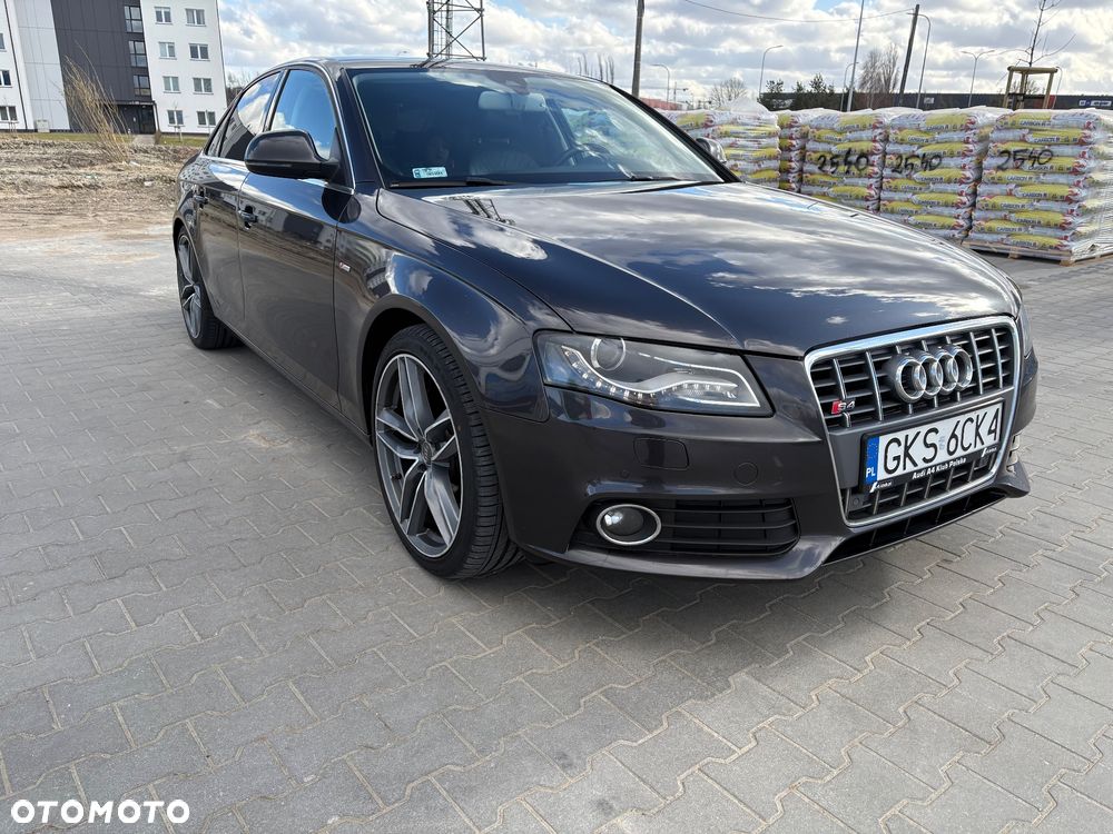 Audi A4 Limousine 2.0 TDI - 1