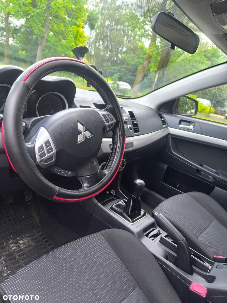 Mitsubishi Lancer 1.8 Instyle LPG - 13