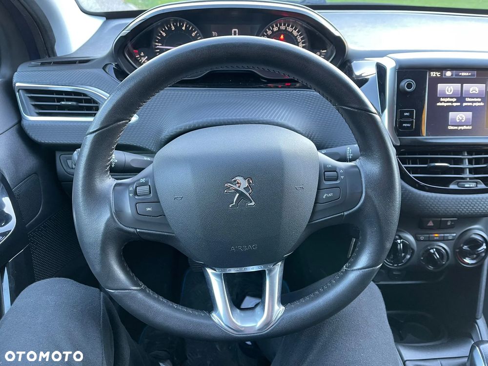 Peugeot 208 1.2 PureTech Active - 11