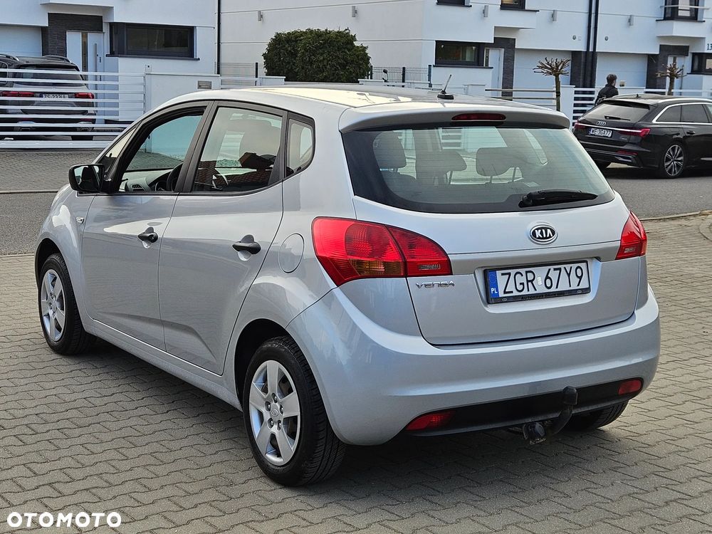 Kia Venga 1.6 CVVT Vision - 3