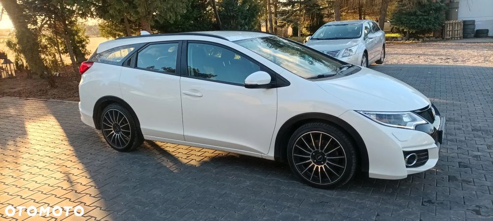 Honda Civic 1.6 i-DTEC Style Edition - 4