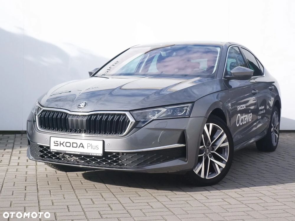 Skoda Octavia 1.5 TSI mHEV Selection DSG - 2