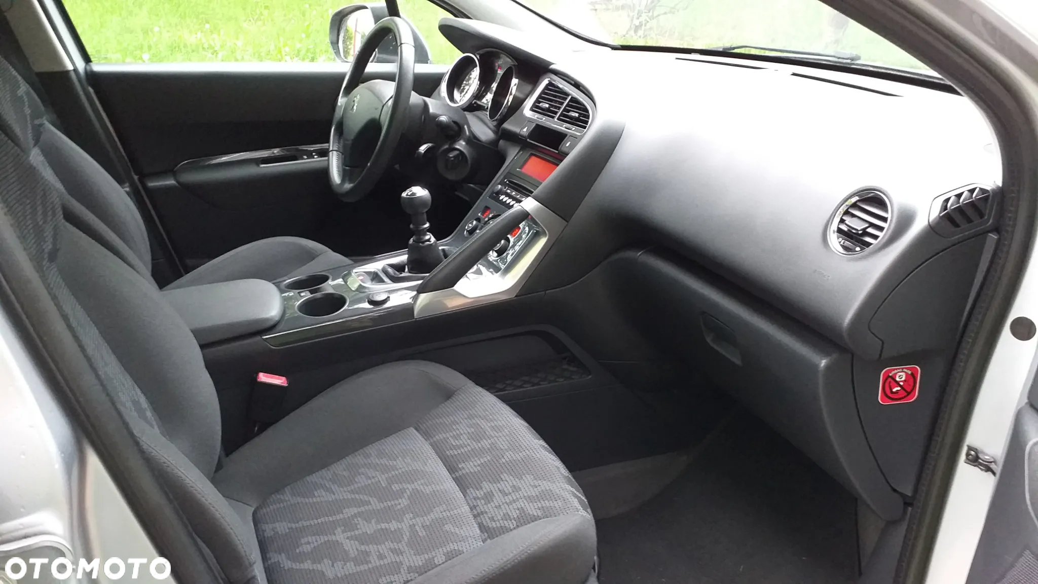 Peugeot 3008 - 17