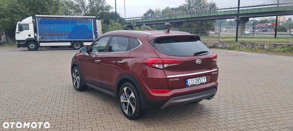Hyundai Tucson - 13