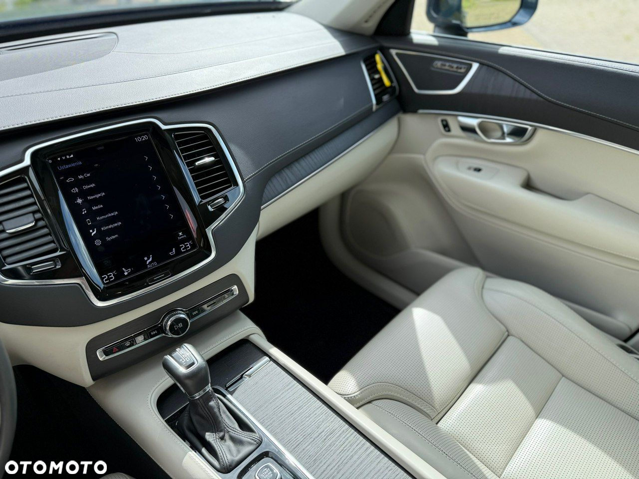 Volvo XC 90 T6 AWD Inscription 7os - 38
