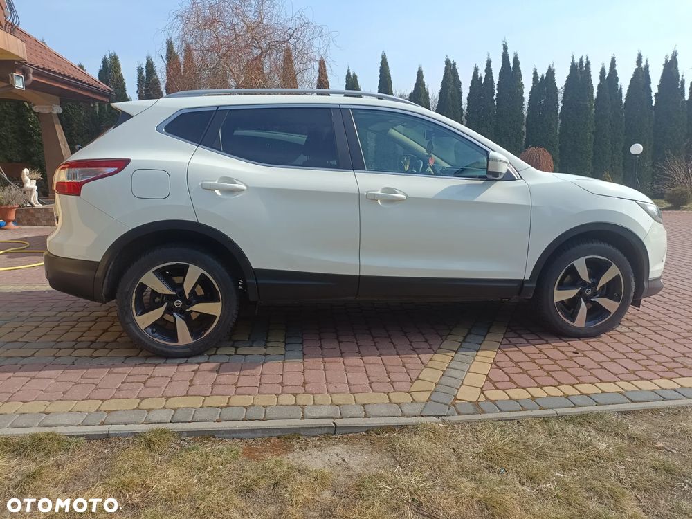 Nissan Qashqai 1.5 dCi Tekna - 1