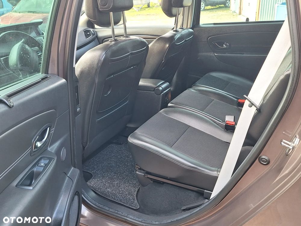 Renault Scenic Energy dCi 110 S&S Bose Edition - 8