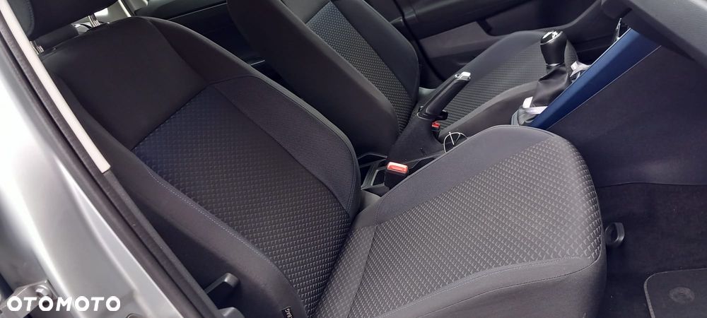 Volkswagen Polo 1.0 TSI United - 29