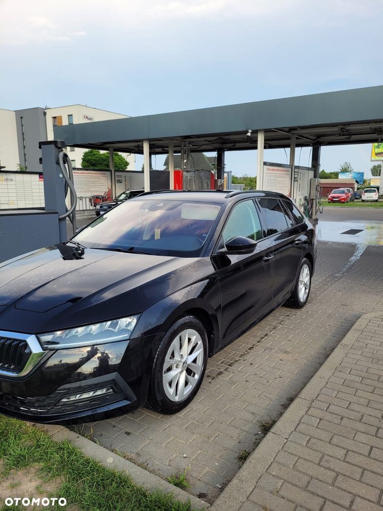 Skoda Octavia 1.5 TSI ACT Ambition - 4