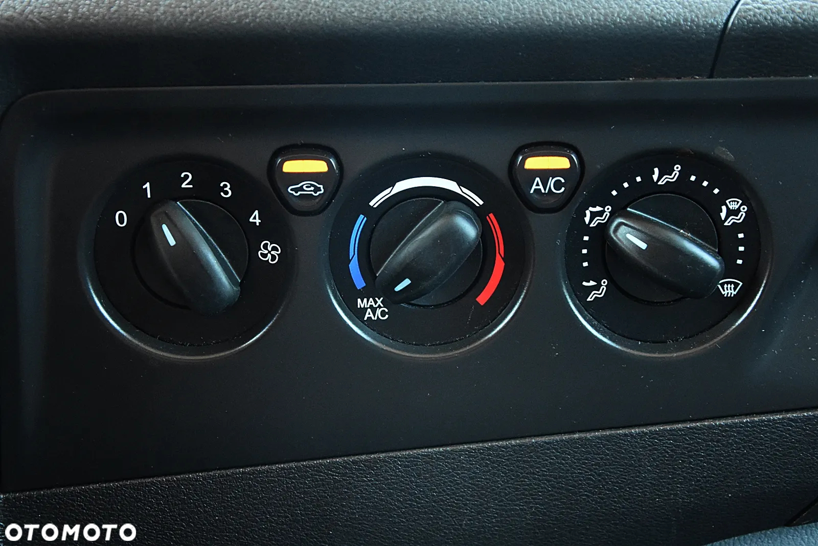 Ford TRANSIT CUSTOM 2.0 170KM - 17