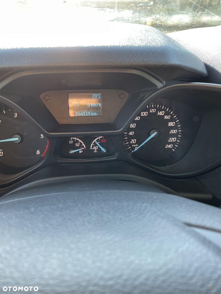 Ford Transit Connect - 8
