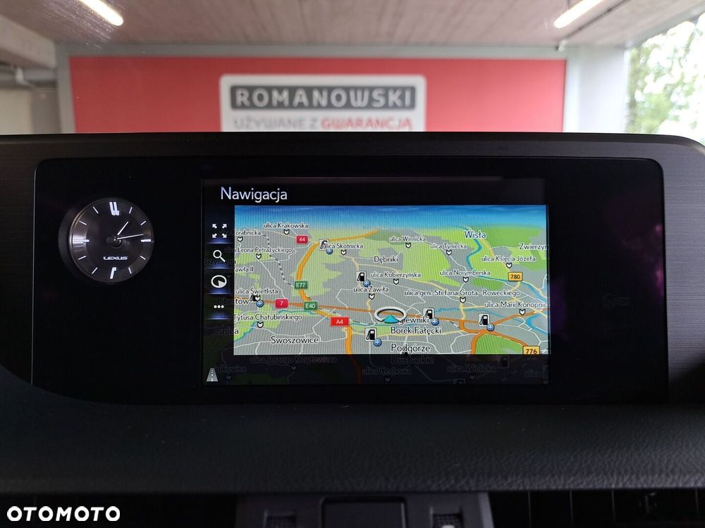 Lexus ES 300h Business Edition - 27