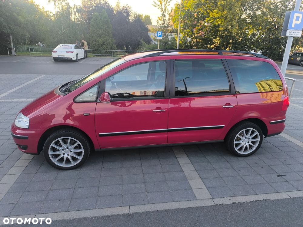 Volkswagen Sharan 1.8T Highline Tiptr - 9