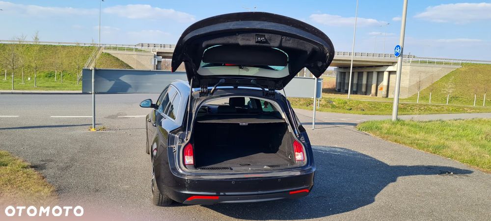 Opel Insignia 2.0 CDTI - 7