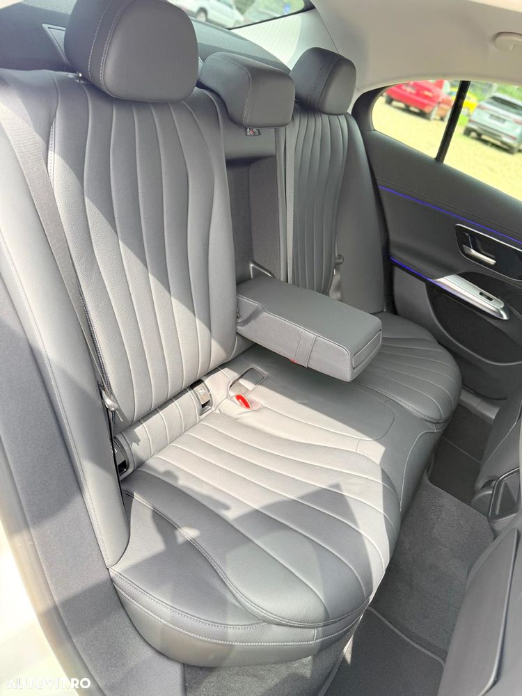 Mercedes-Benz E 220 d 9G-TRONIC Edition AVANTGARDE - 15