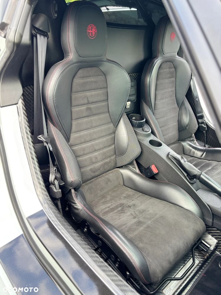 Alfa Romeo 4C 1.8 TBi - 29