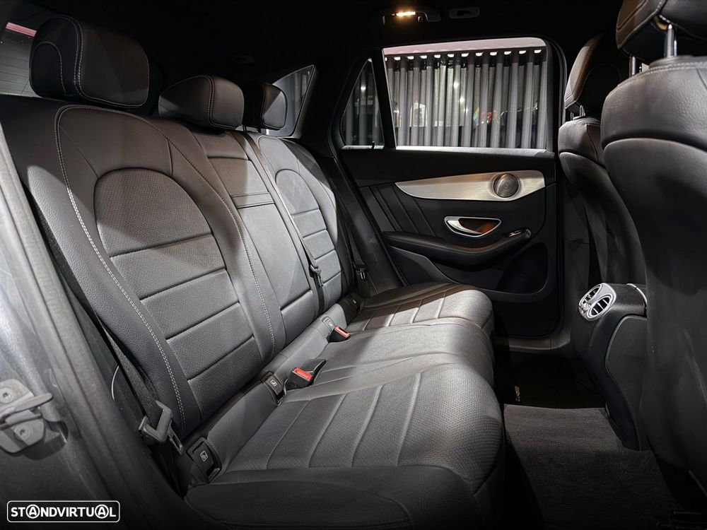 Mercedes-Benz GLC 350 e 4Matic 7G-TRONIC Edition 1 - 42
