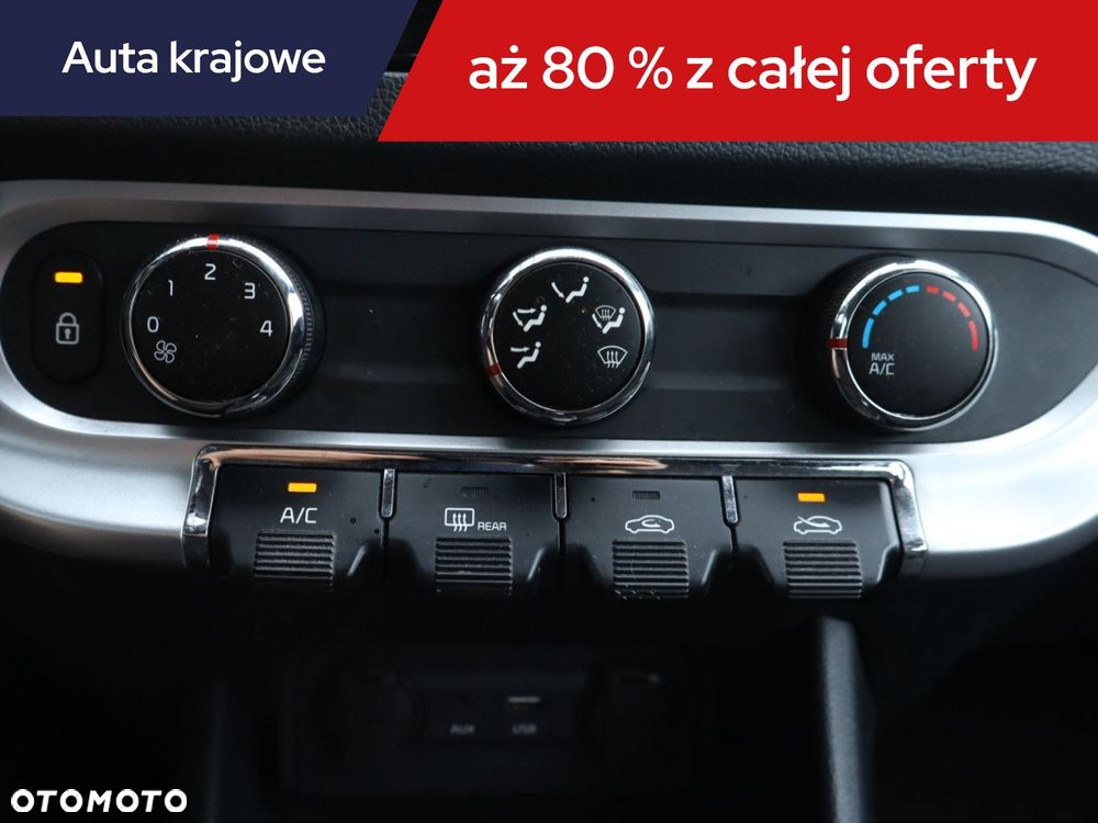 Kia Rio - 16