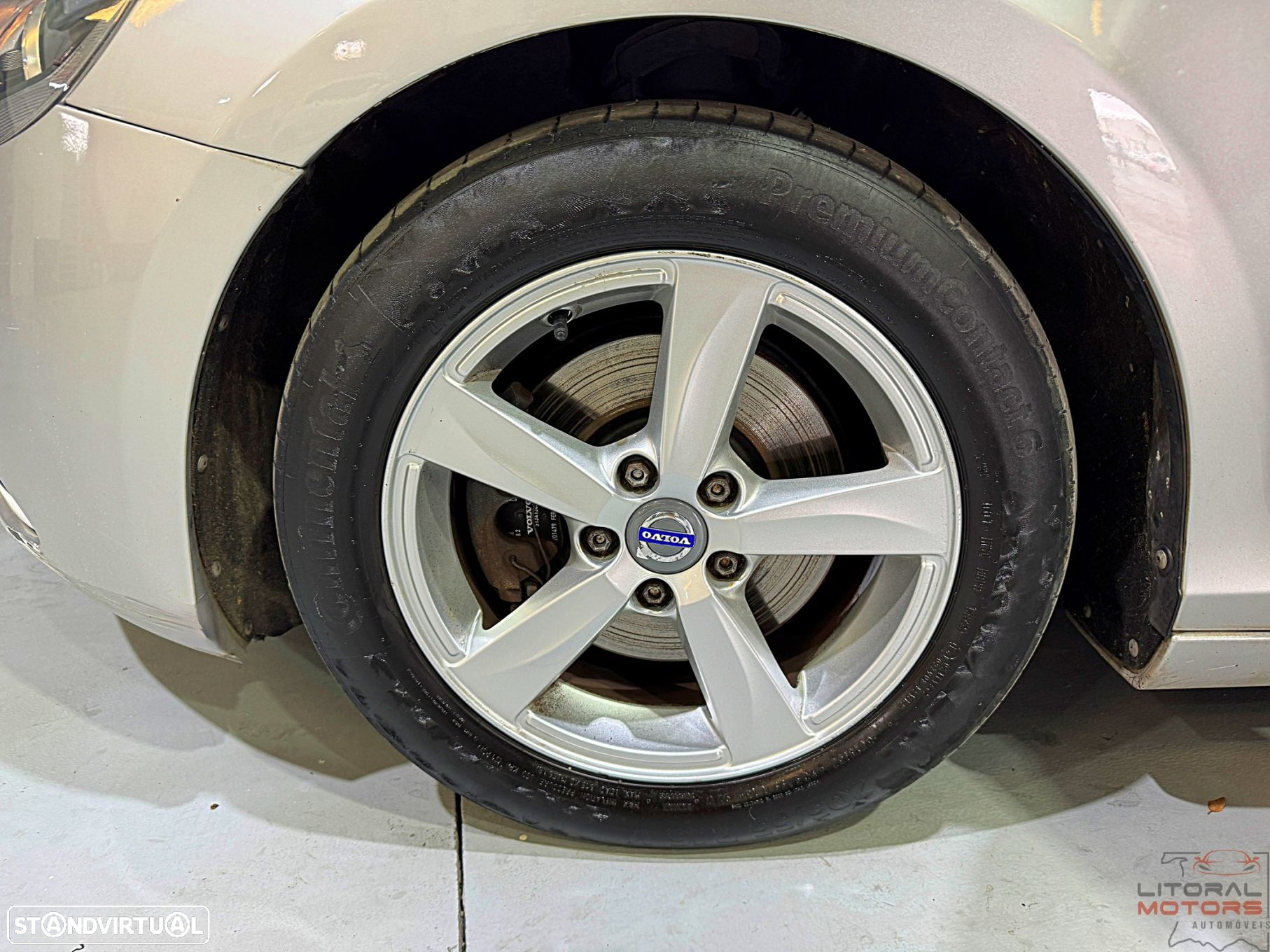 Volvo V40 1.6 D2 Momentum Powershift Eco - 12