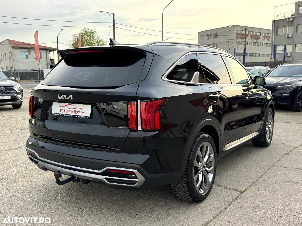 Kia Sorento - 8