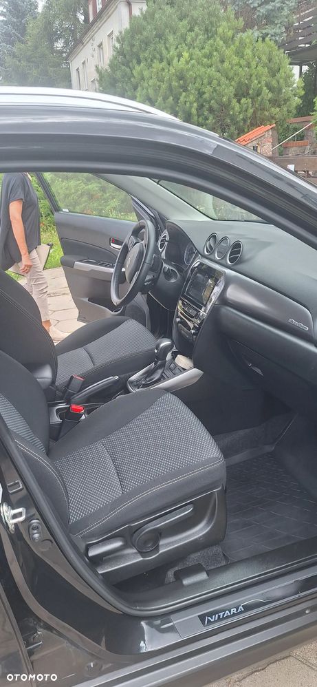 Suzuki Vitara 1.5 Strong Hybrid Elegance Sun 4WD AGS - 13