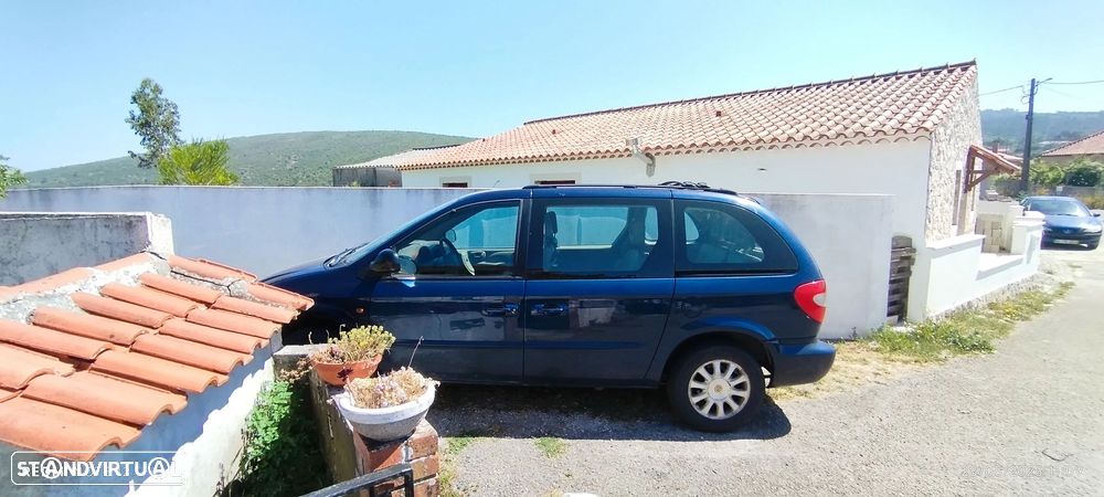 Chrysler Voyager 2.5 CRD LX - 1