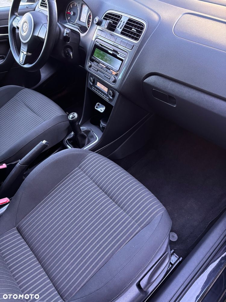 Volkswagen Polo 1.6 TDI DPF Highline - 12
