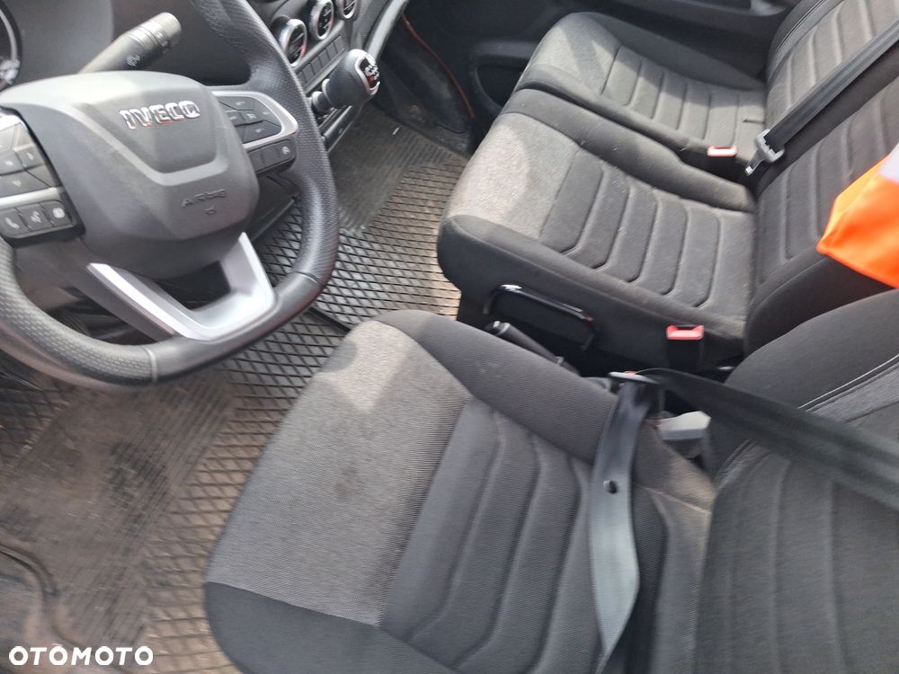 Iveco 50C35 - 8