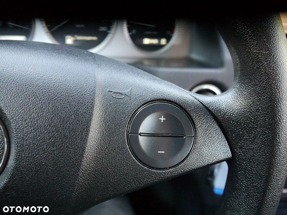 Mercedes-Benz GLK 220 CDI 4Matic (BlueEFFICIENCY) 7G-TRONIC - 30