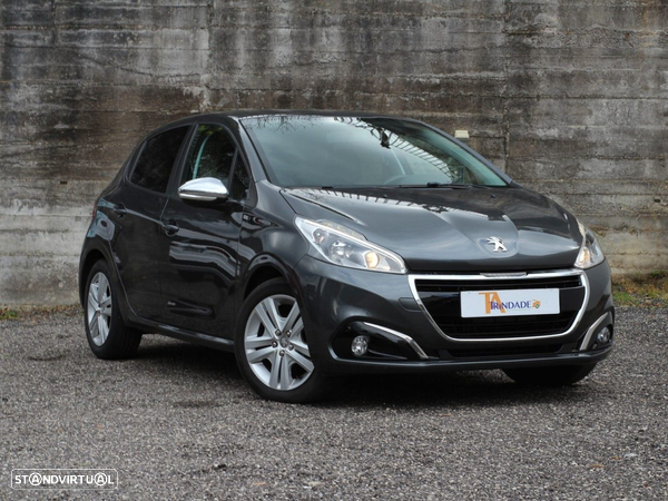 Peugeot 208 82 VTI Style