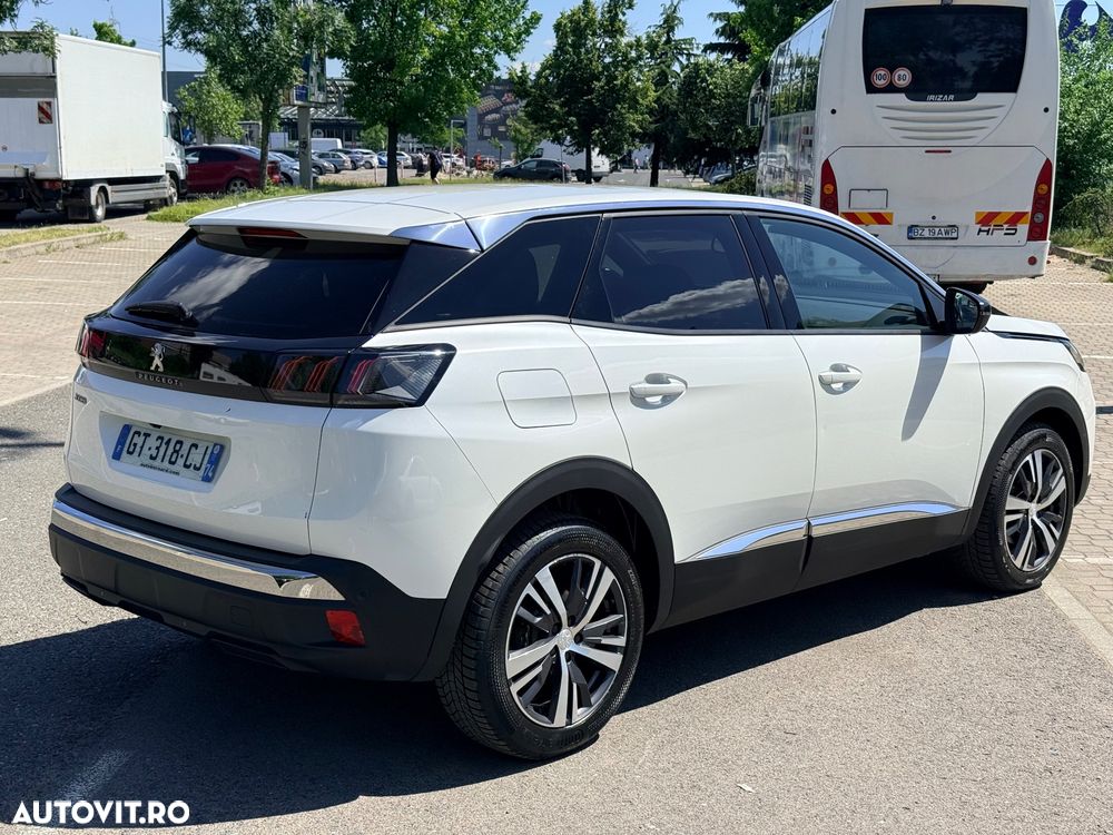 Peugeot 3008 1.5 BlueHDI 130 S&S EAT8 Allure - 5