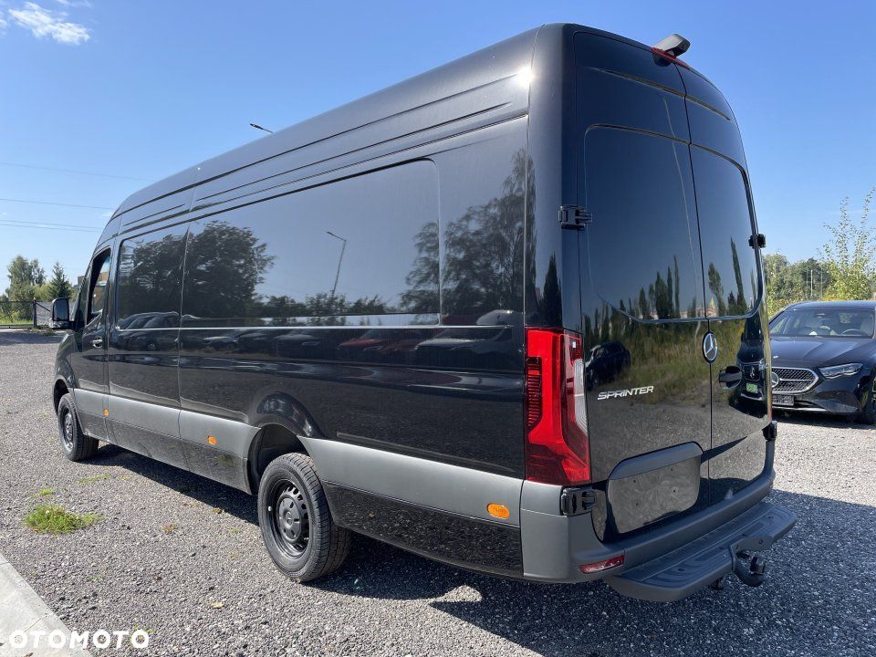 Mercedes-Benz Sprinter - 3