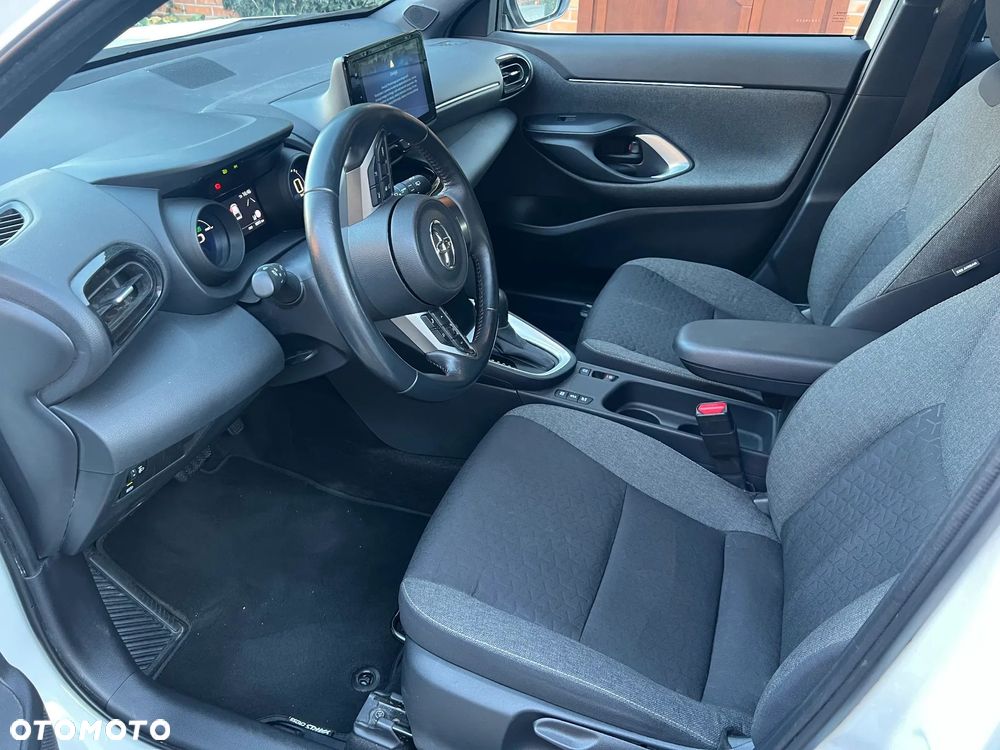 Toyota Yaris Cross Hybrid 1.5 Comfort - 21