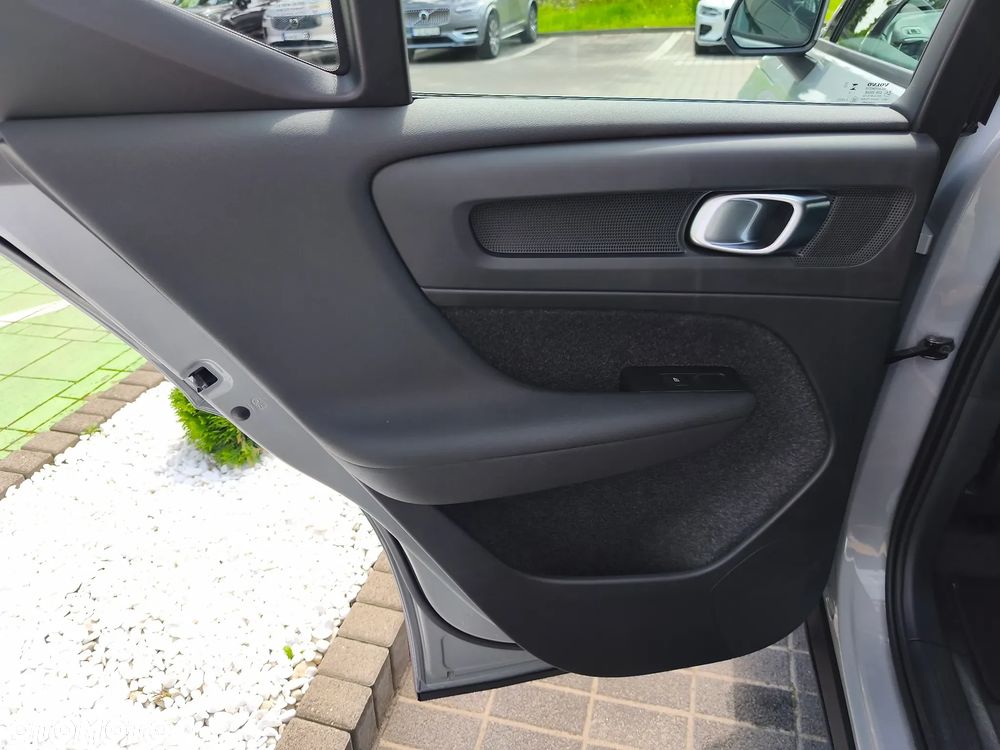 Volvo XC 40 B4 Core - 8