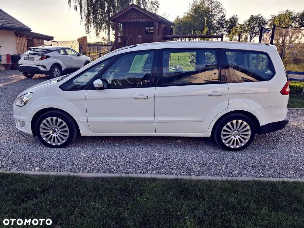 Ford Galaxy 2.0 Ambiente - 11