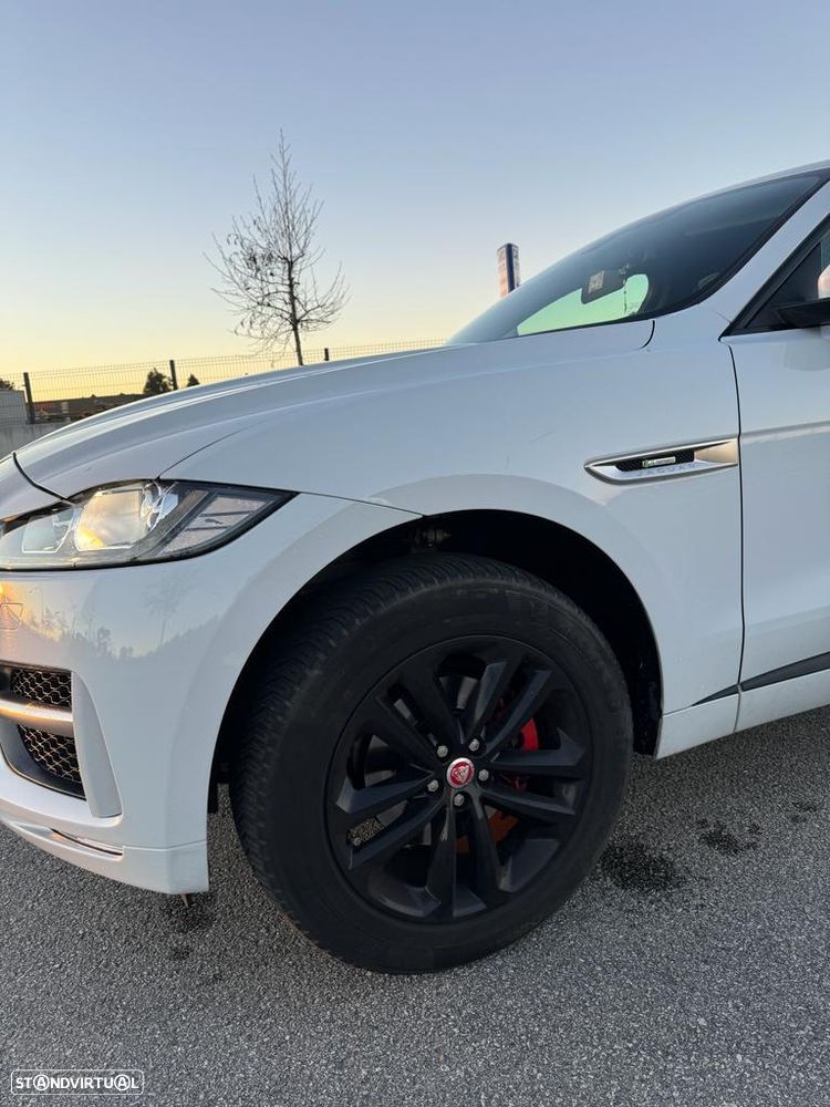 Jaguar F-Pace 20d AWD Aut. R-Sport - 4
