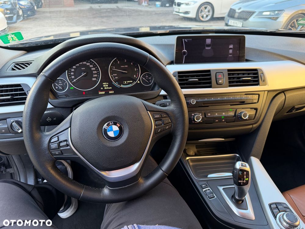 BMW Seria 3 320d Efficient Dynamics Edition - 18