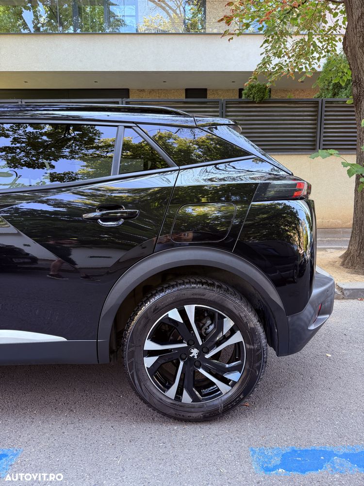 Peugeot 2008 1.2 L PureTech STT EAT8 Active - 10